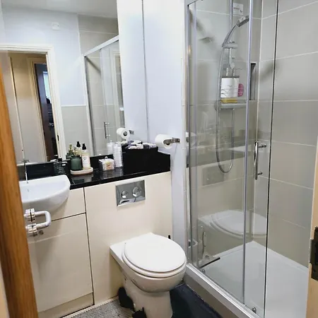 Hotel Bradogue It Is Located On The 3rd Floor In A Building Without An Elevator *